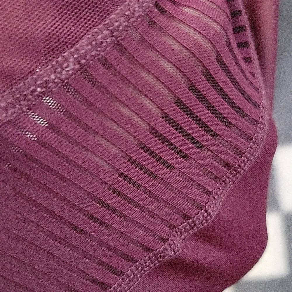 Sweaty Betty Power Mesh Insert Burgundy Plum High Waisted Activewear Legging XS